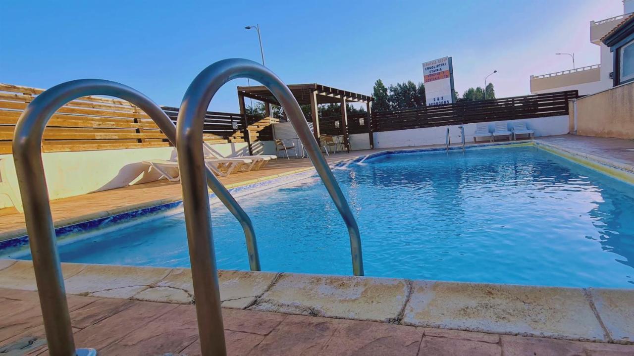 Stay Sunshine Apartment Paralimni Exterior foto