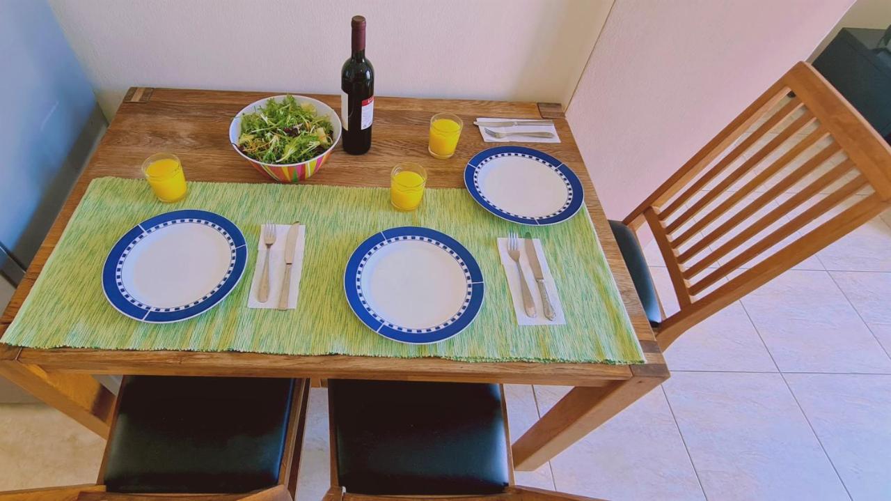 Stay Sunshine Apartment Paralimni Exterior foto